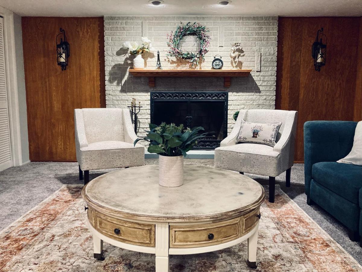 Three Bedroom Villa Near Cleveland Clinic, Case Western, University Hospitals South Euclid Exteriör bild