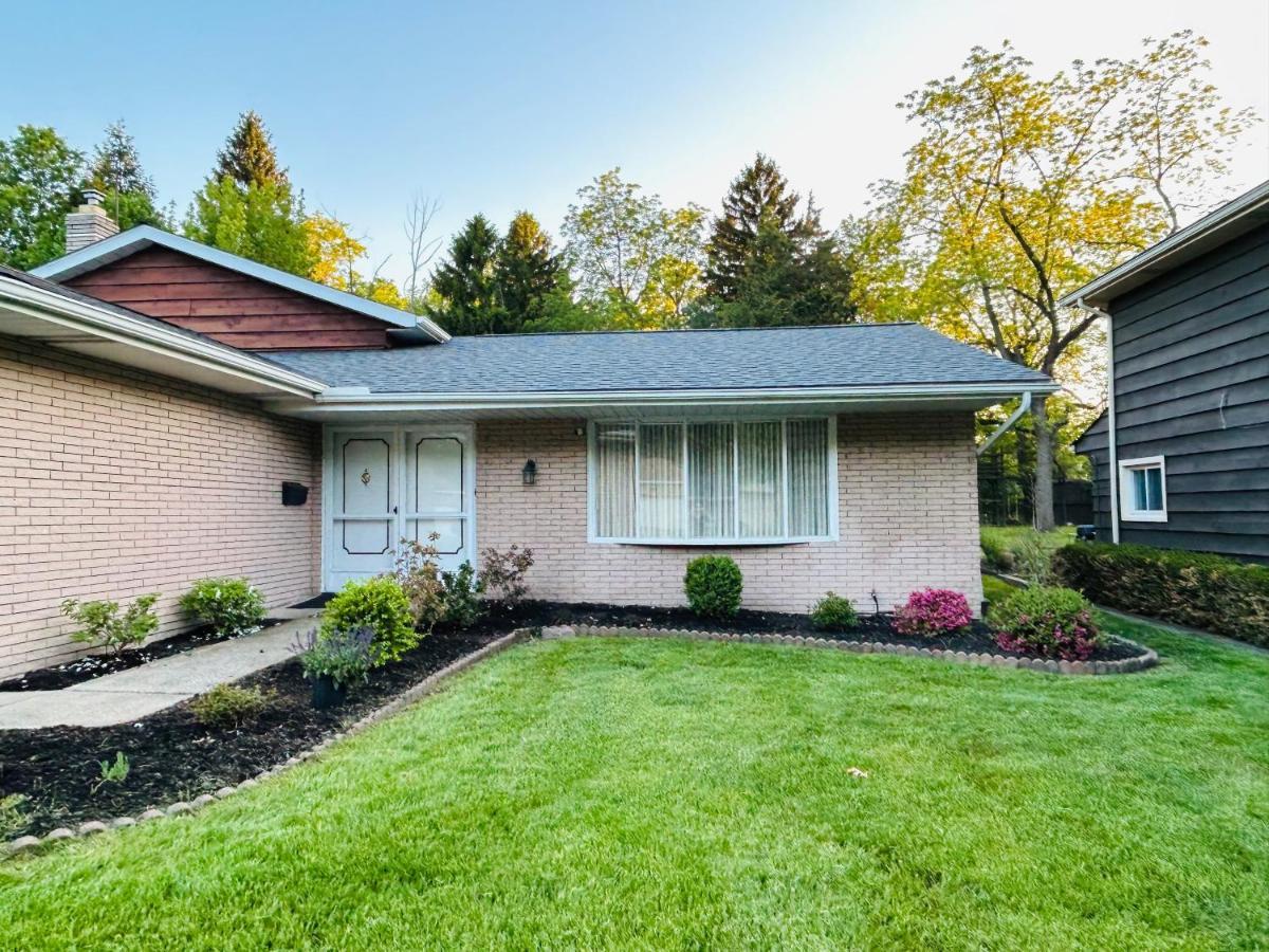 Three Bedroom Villa Near Cleveland Clinic, Case Western, University Hospitals South Euclid Exteriör bild