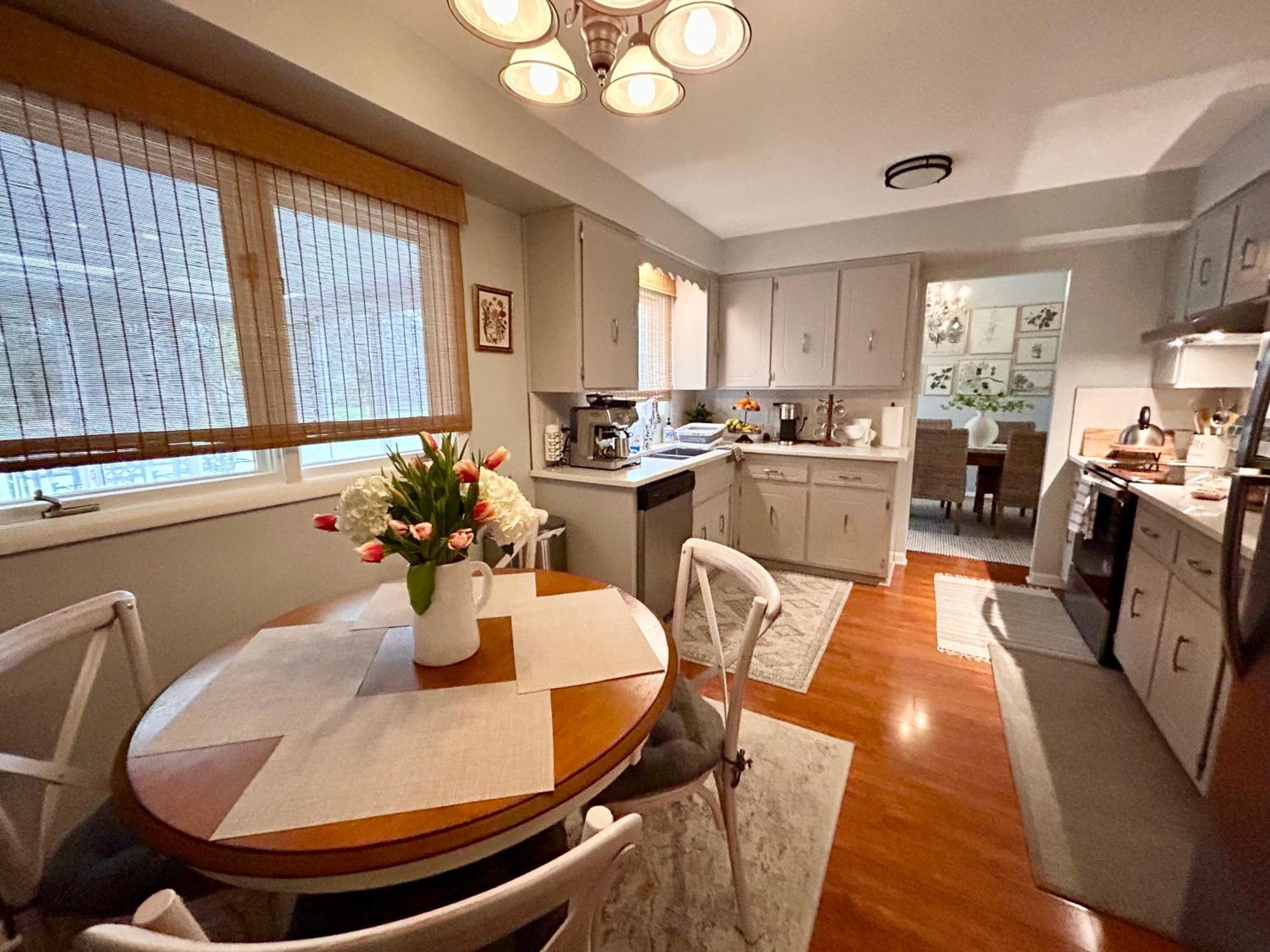 Three Bedroom Villa Near Cleveland Clinic, Case Western, University Hospitals South Euclid Exteriör bild